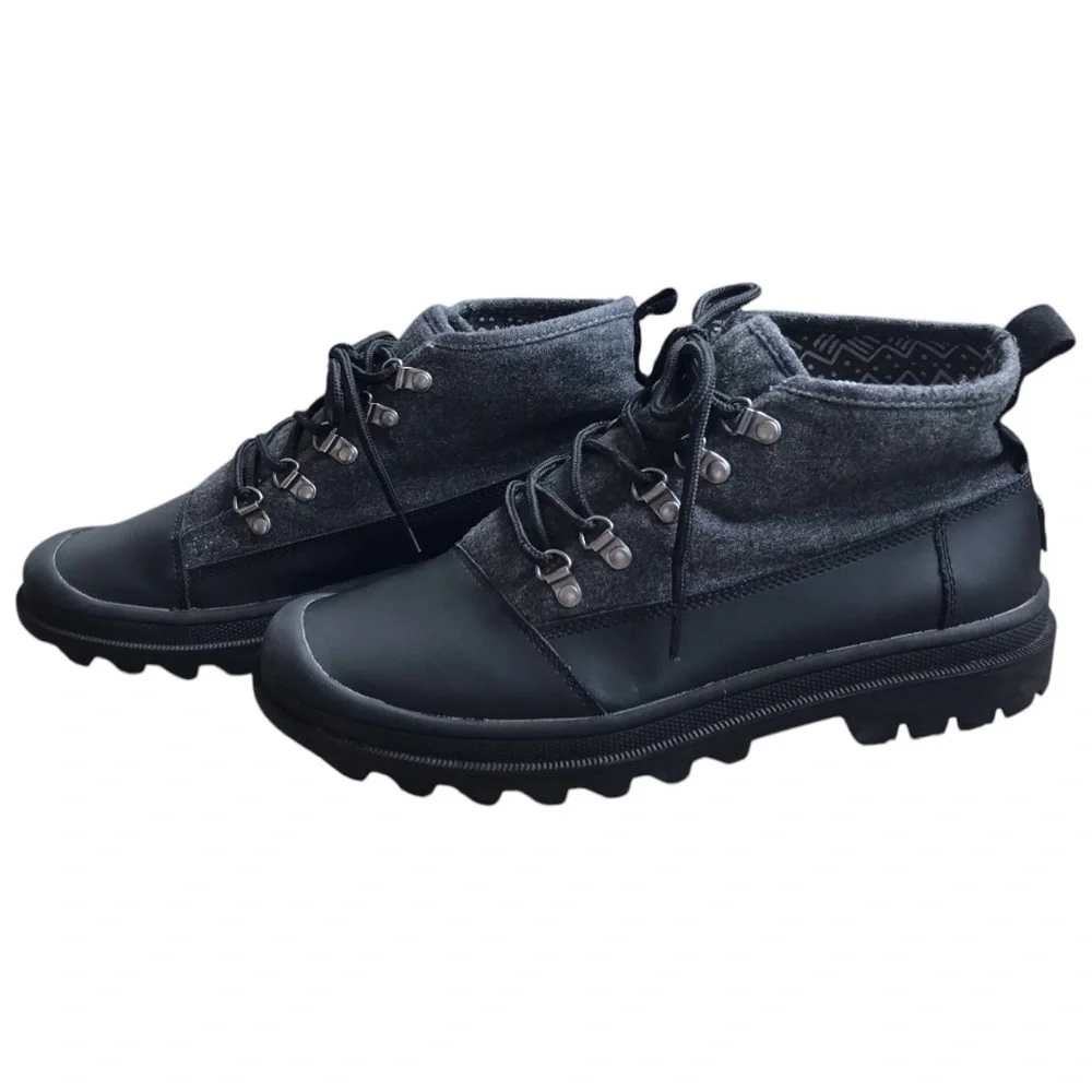 Toms Cordova Wool and Leather boots